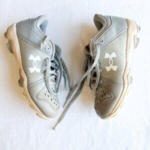 Under Armour Youth Gray Baseball Cleats - Size 1